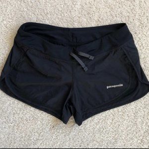 Patagonia black strider short M